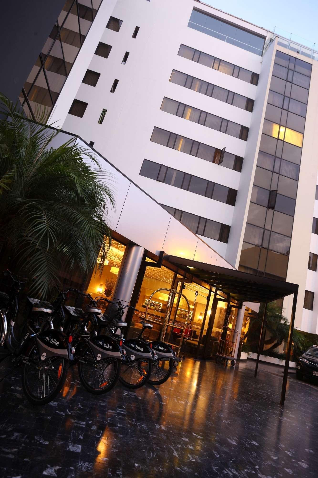 Hotel Radisson Plaza Del Bosque Lima