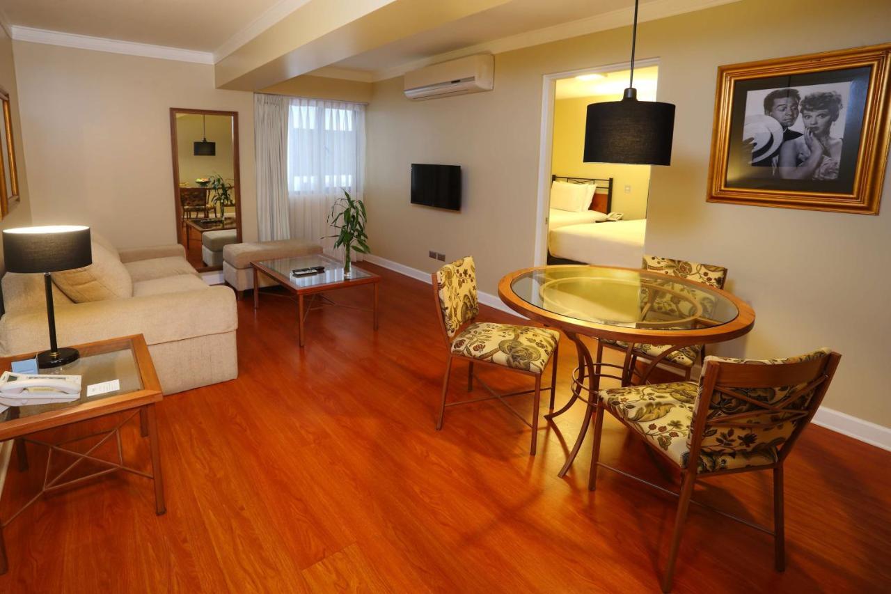 Radisson Plaza Del Bosque 5*