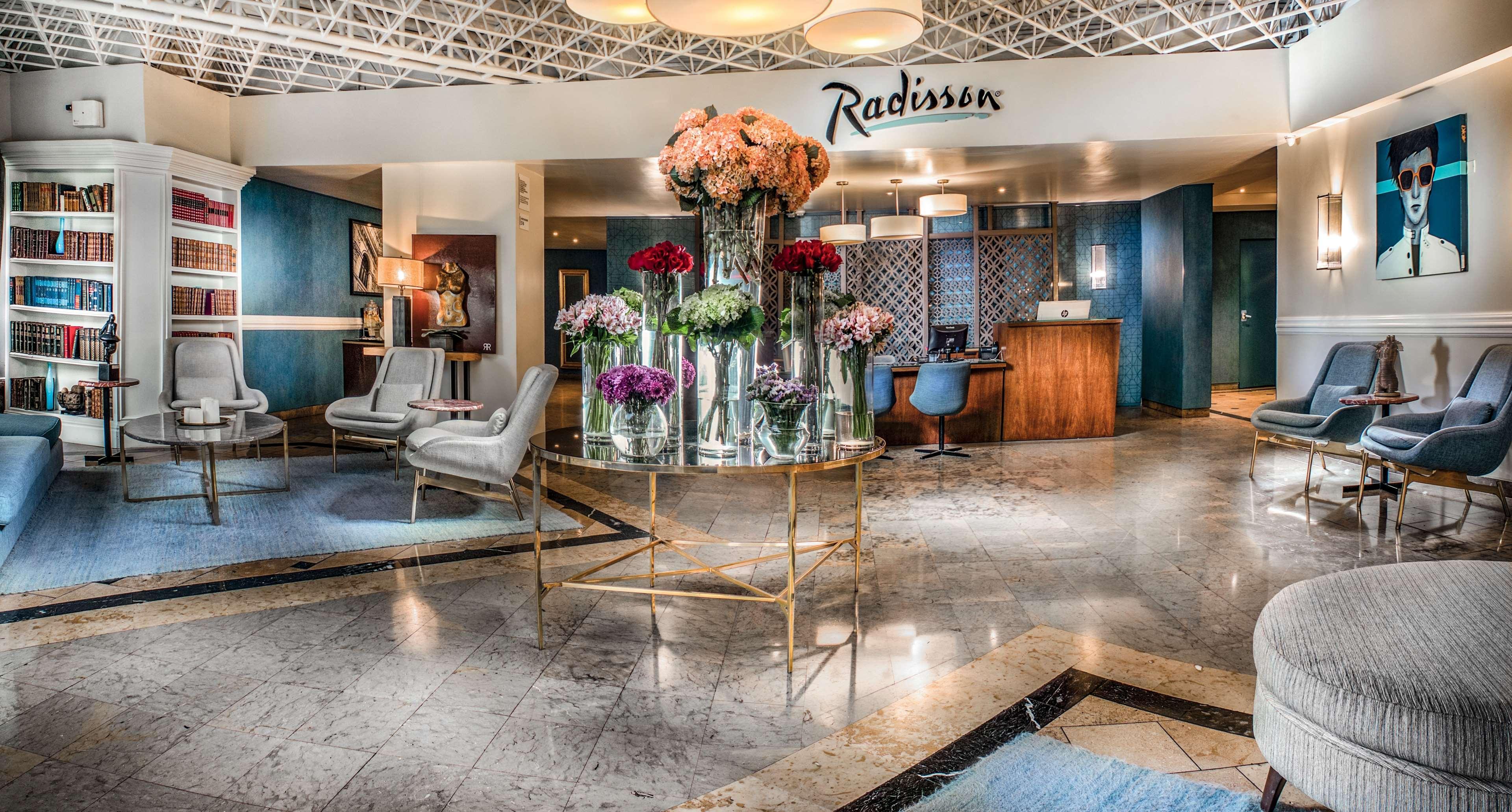 Radisson Plaza Del Bosque Hotel 5*